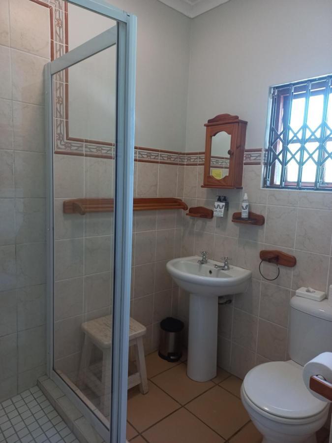 Dreamers Guesthouse - No Loadshedding King William's Town Exteriér fotografie