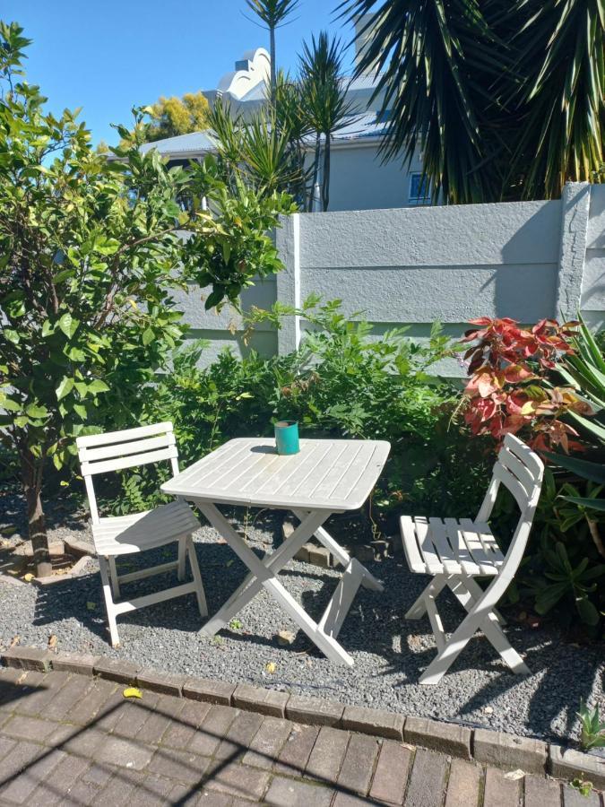 Dreamers Guesthouse - No Loadshedding King William's Town Exteriér fotografie