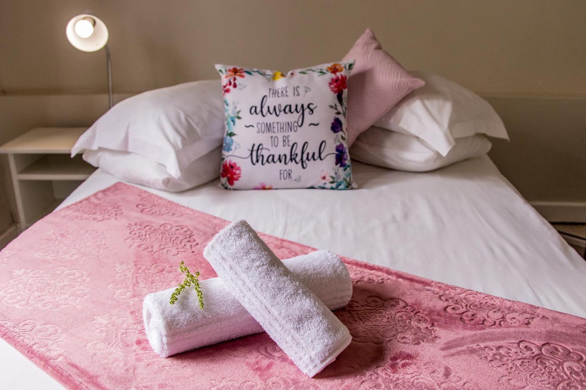 Dreamers Guesthouse - No Loadshedding King William's Town Exteriér fotografie