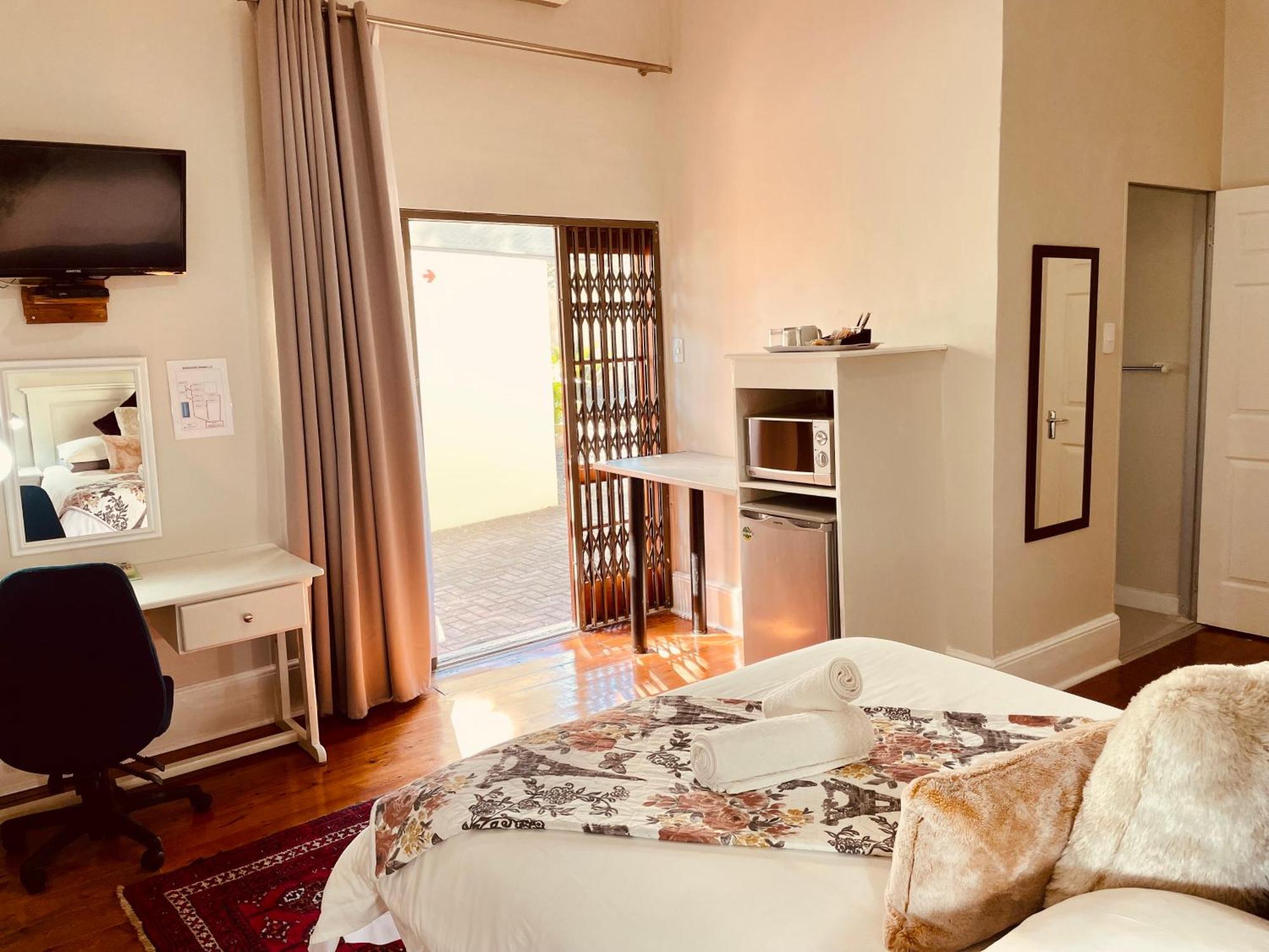 Dreamers Guesthouse - No Loadshedding King William's Town Exteriér fotografie